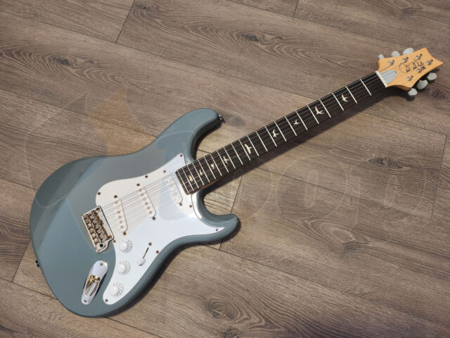 Kupi online (izrađen po mjeri gitara za lijevu ruku s tvrdim