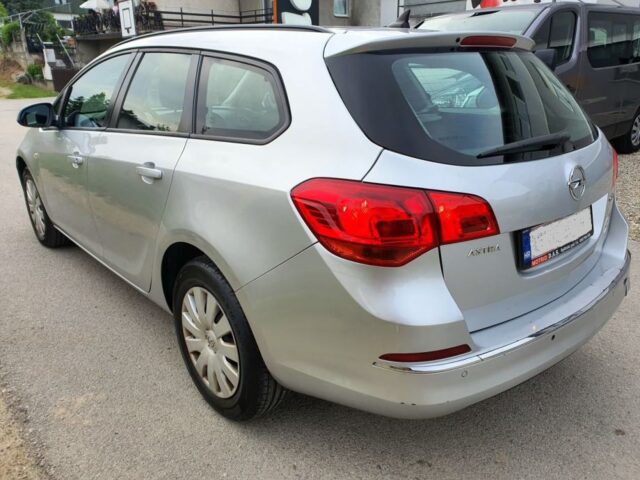 Opel Astra Karavan 1.6 CDTI